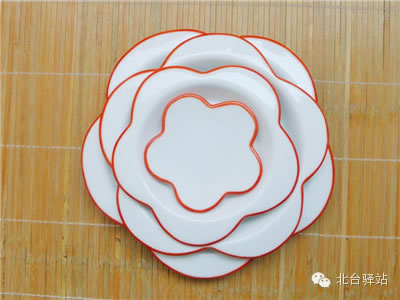 【北台邀您欣赏】创意陶瓷——傲雪红梅(图1)